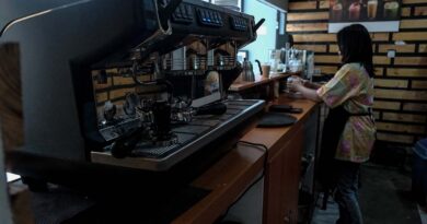 Digra Coffee: Ruang Kreatif yang Melampaui Budaya Nongkrong di Kota Besar